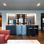 Karl Penthouse